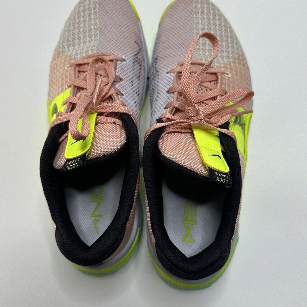 Nike Women's Size 9 Metcon 8 Arctic Orange‎ Volt DO9327-800 Training Shoes